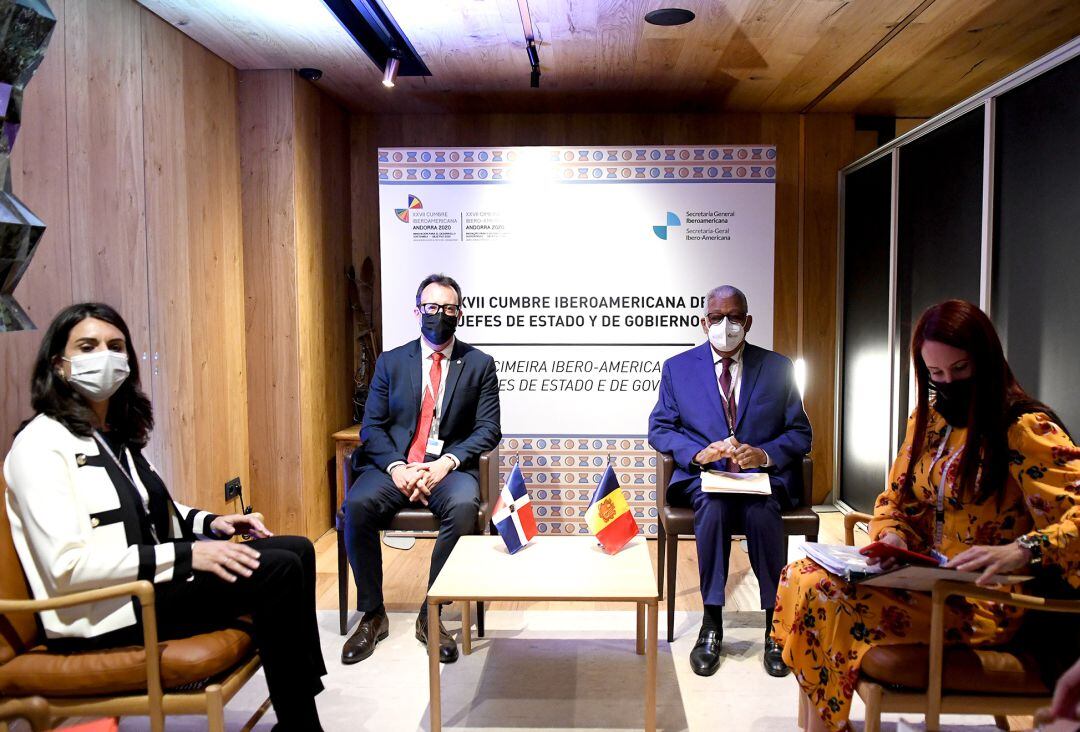 Andorra i la República Dominicana acosten posicions en matèria d'adopcions