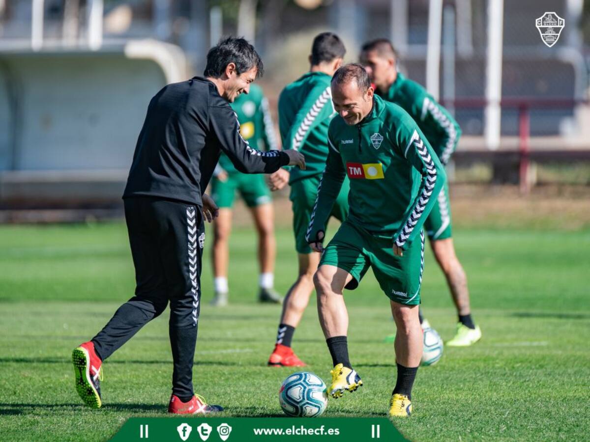 El Elche inicia la cuenta atrás para el estreno en play-off