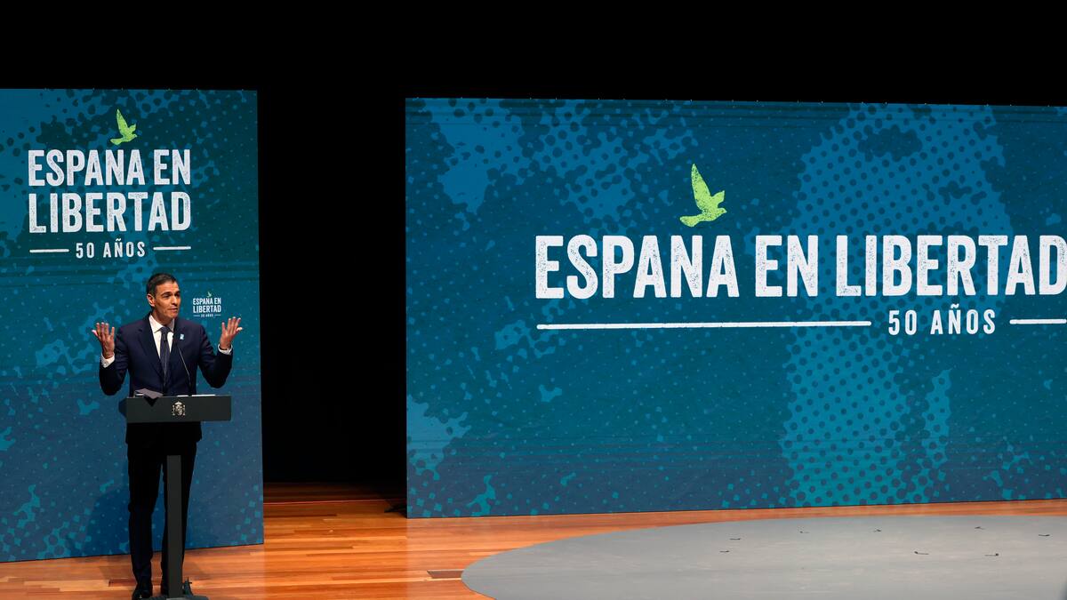 "Es que vosotros ya no controláis este mundo": la reflexión de Ángeles Caballero sobre el acto que conmemora el fin de la dictadura