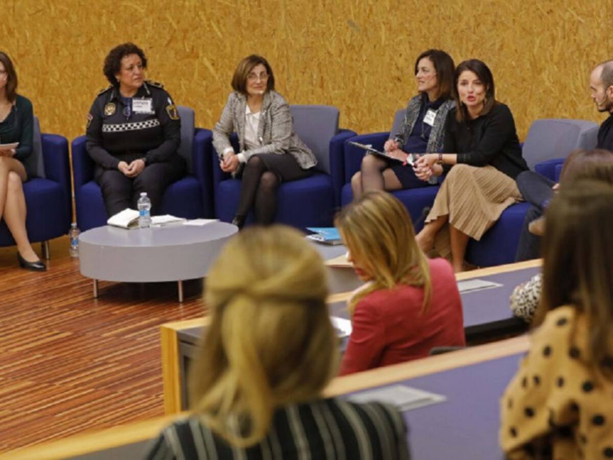 EDEM analiza los principales retos a los que se enfrenta la mujer en este siglo