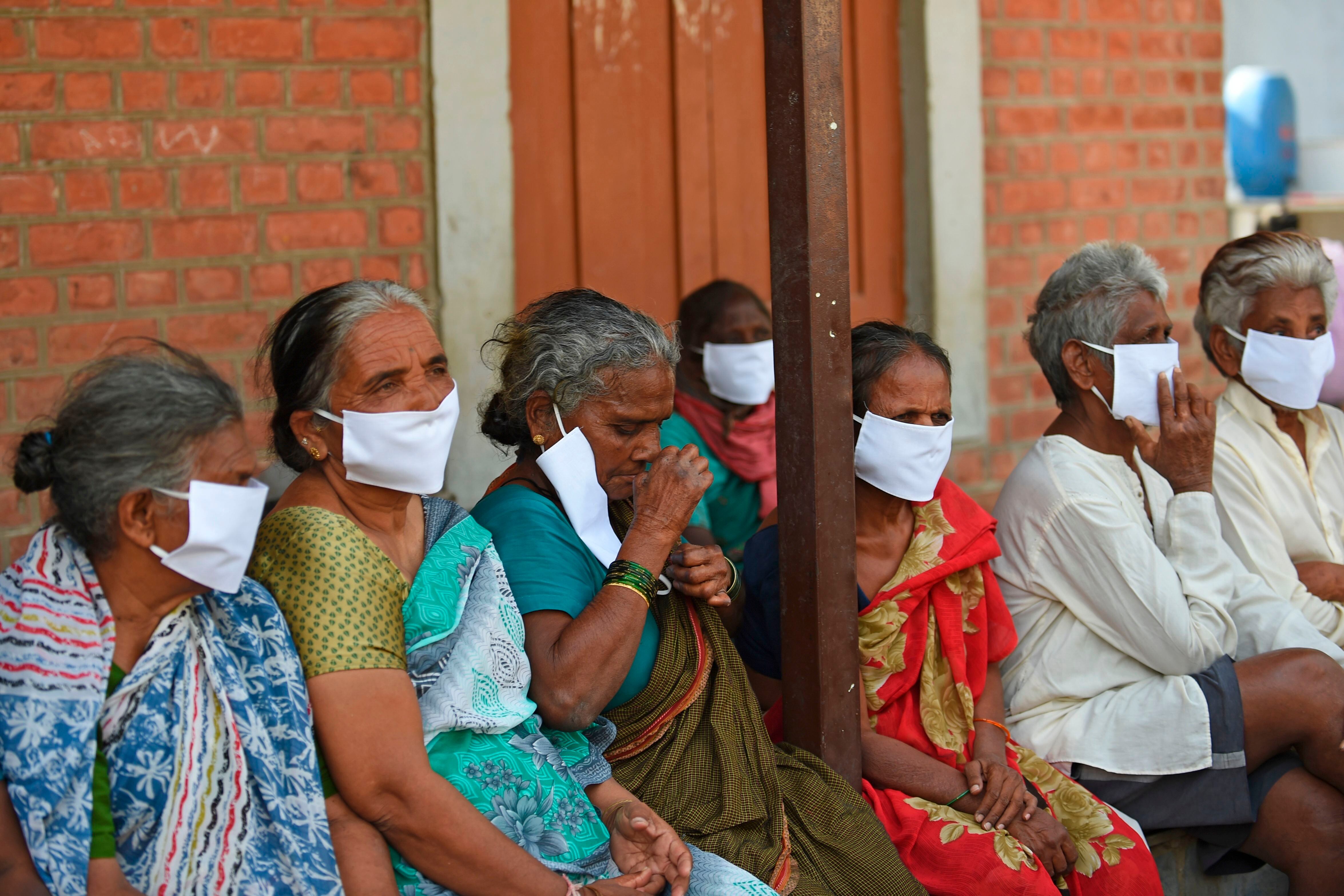 Pacientes de lepra en Ahmedabad (India) en el año 2020.