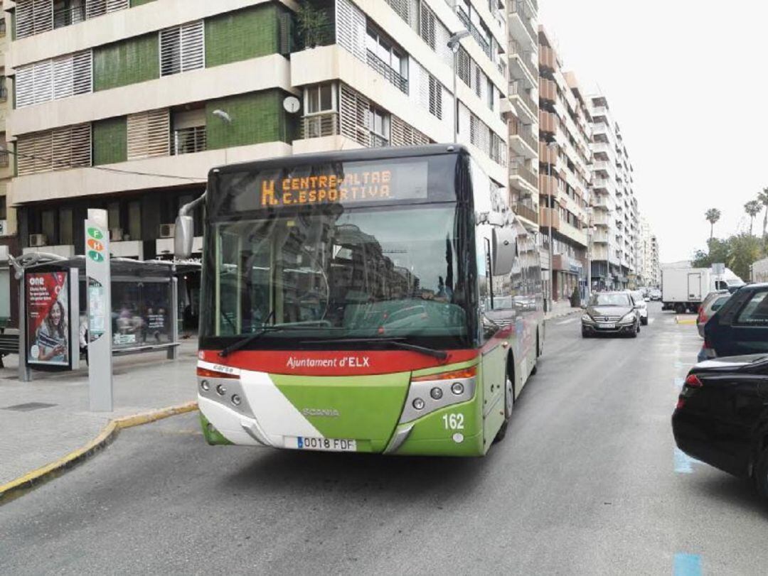 Autobús urbano en Elche