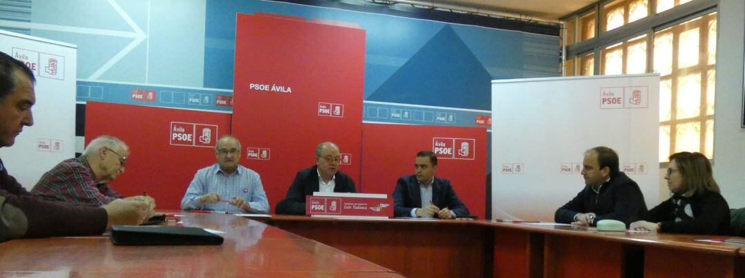 La reunión ha sido en la sede del partido