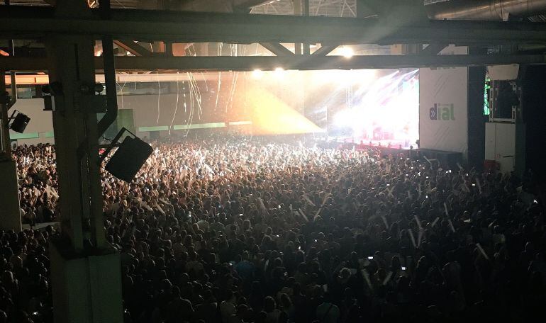 Més de 9.000 persones van omplir La Farga del Hospitalet amb "Lo mejor de aquí y de allí"