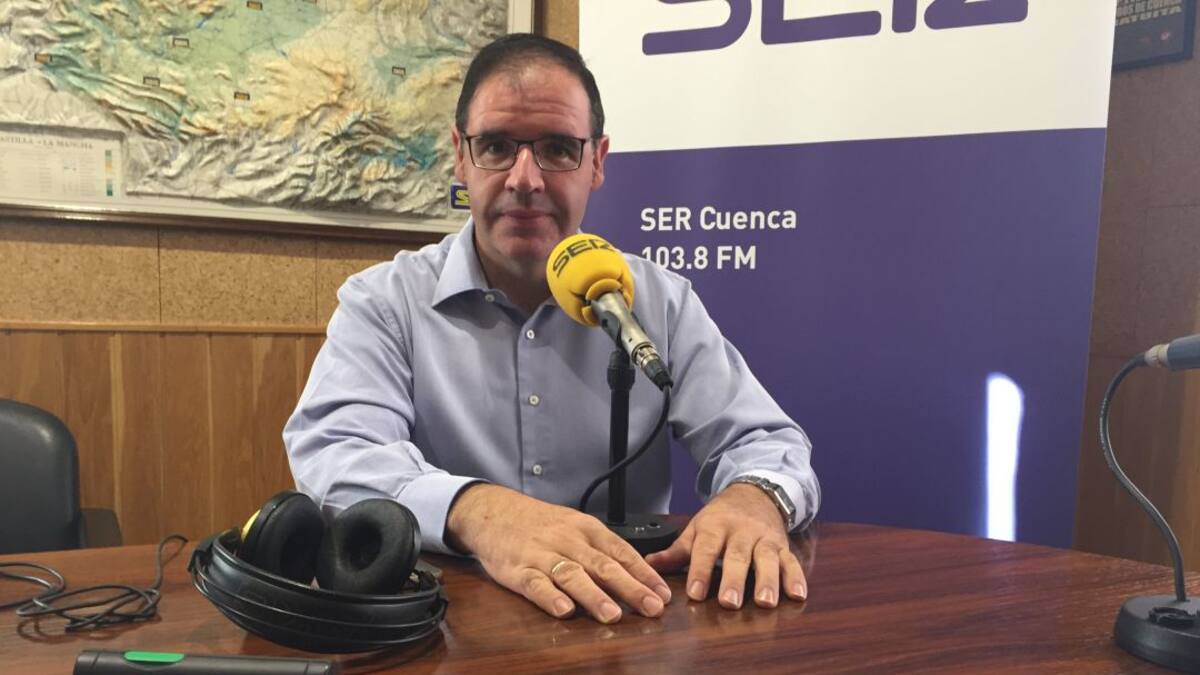 Prieto: "En la capital no ha habido movimientos para formar candidaturas"