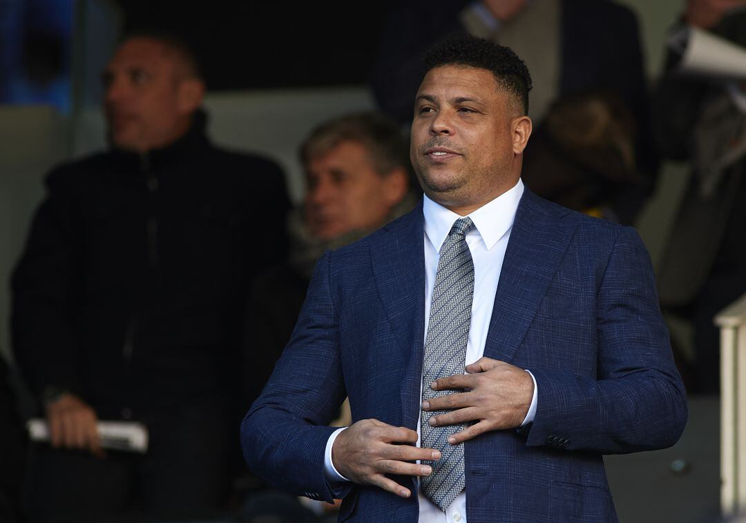 Ronaldo Nazario, en el palco de autoridades del Real Valladolid