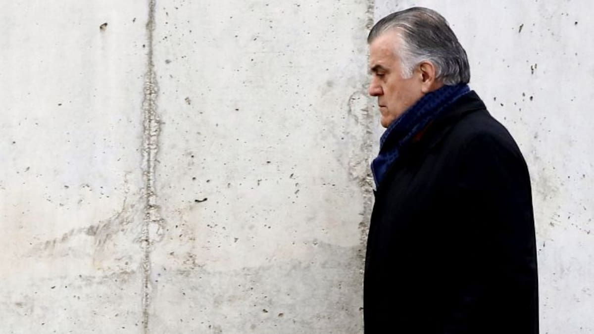 La Justicia reabre la investigación contra el PP por el despido de Luis Bárcenas