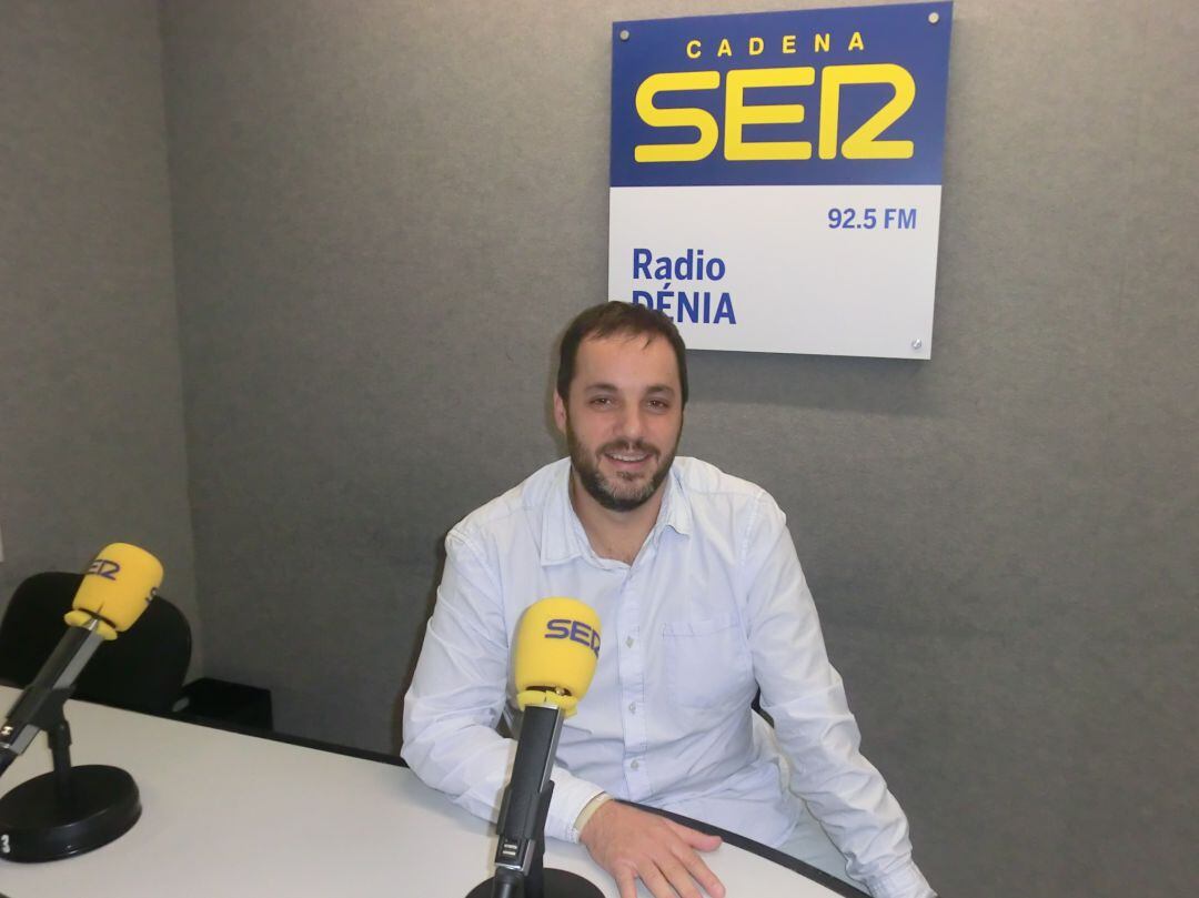 Imagen de archivo de José Ramiro, en octubre de 2019, en Radio Dénia Cadena SER.