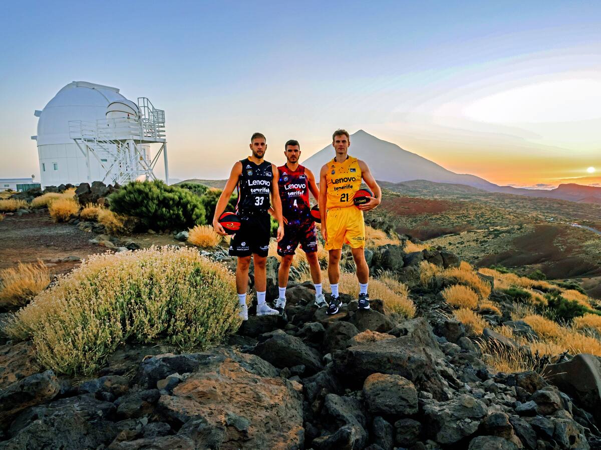 El Lenovo Tenerife llega a los 2694 abonados