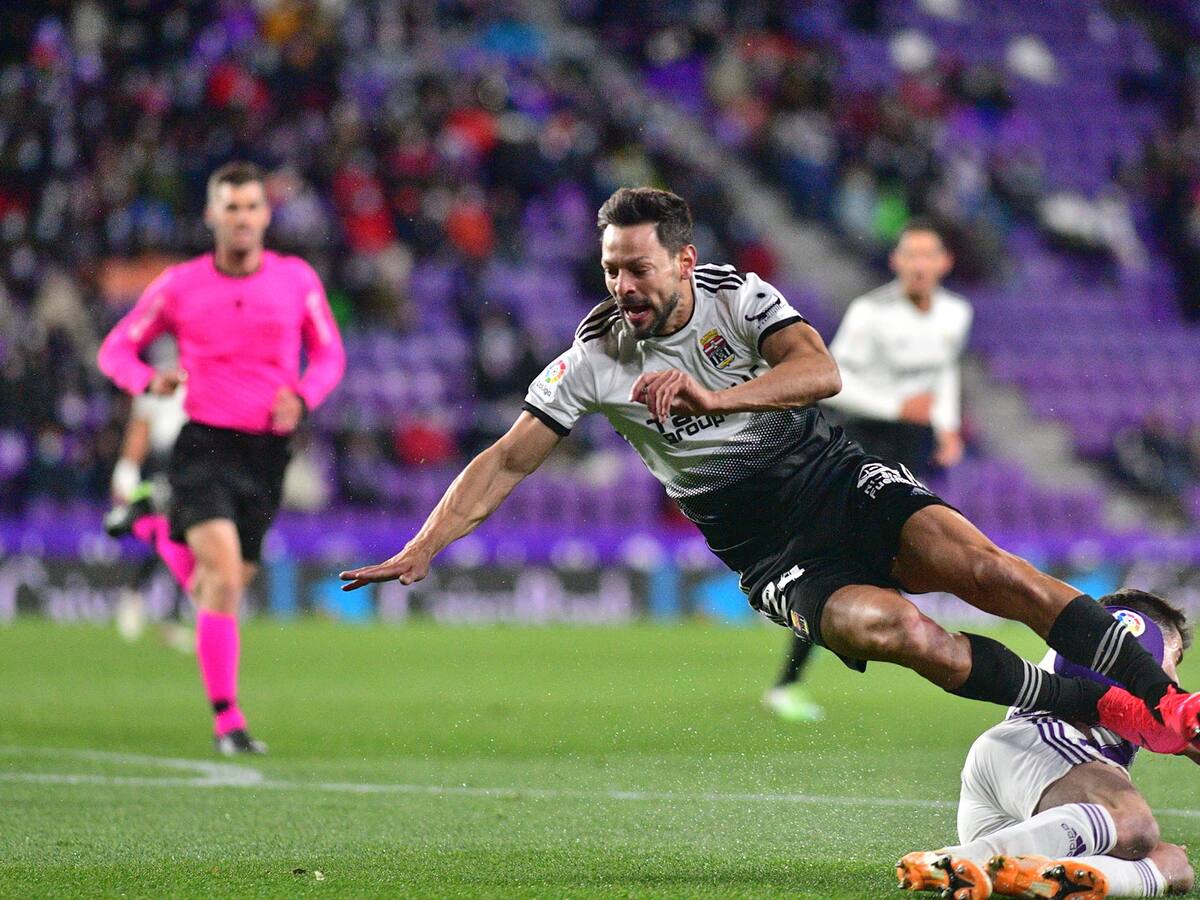 De la Bella sufre una rotura muscular durante el entrenamiento y será baja las próximas jornadas