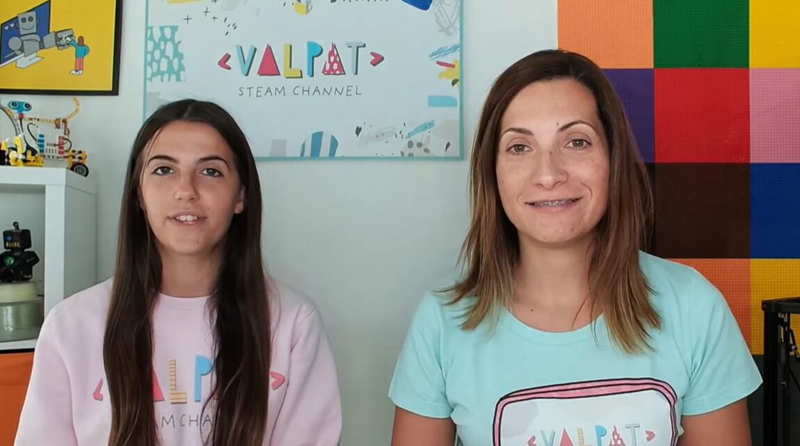 Valeria Corrales junto a Patricia Heredia