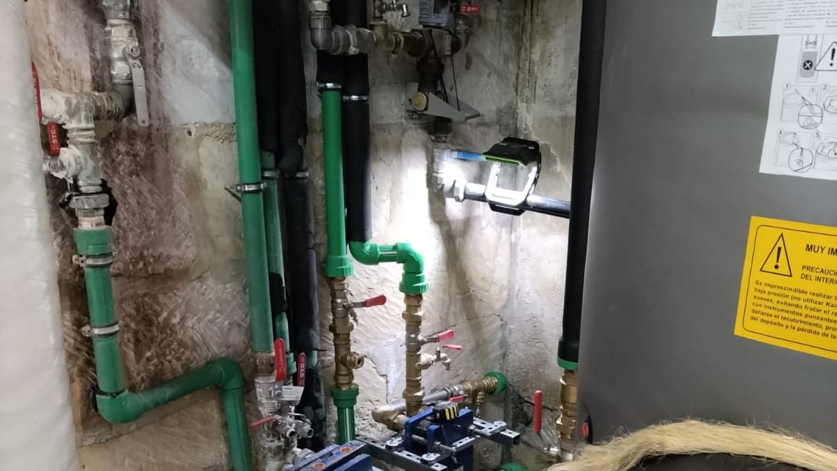 El Ayuntamiento de Alcoy invierte 45 000 euros en mejorar instalaciones deportivas que no se ven