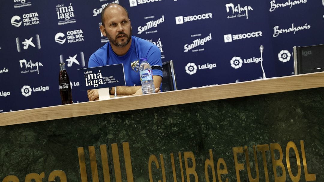 José Alberto López, en la sala de prensa de La Rosaleda