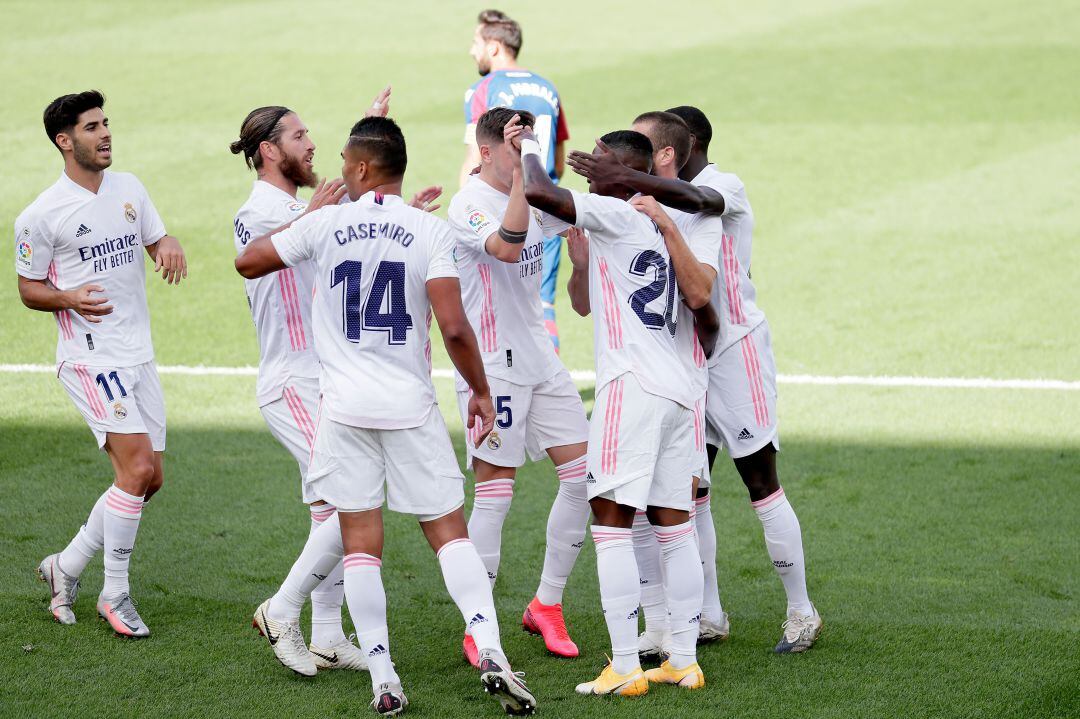 El conjunto blanco, celebrando un gol frente al Levante