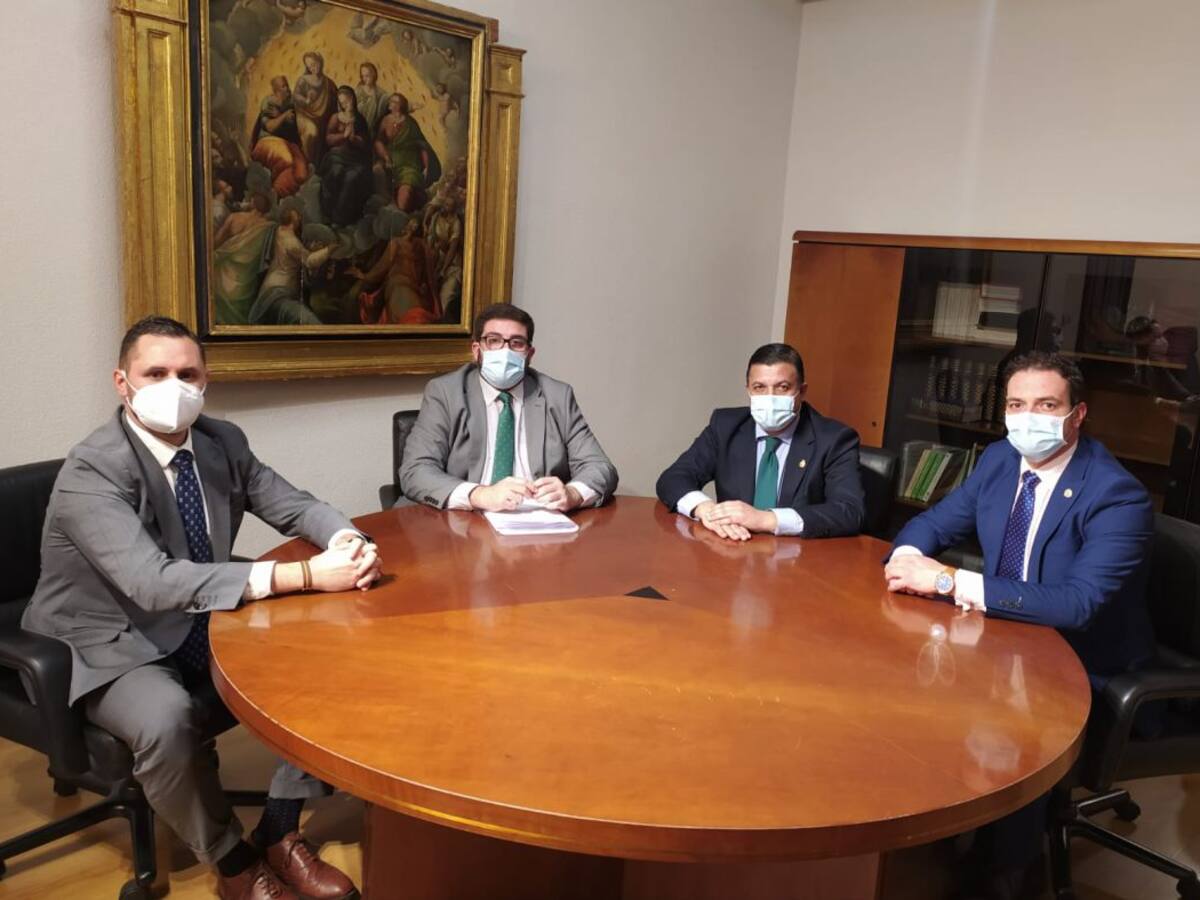 Acuerdo para que los bomberos de la capital sigan prestando servicio en toda la provincia