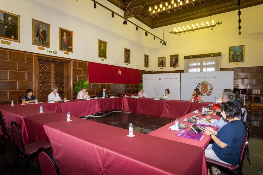 Reunión de la Comisión especial por el Futuro de Zaragoza