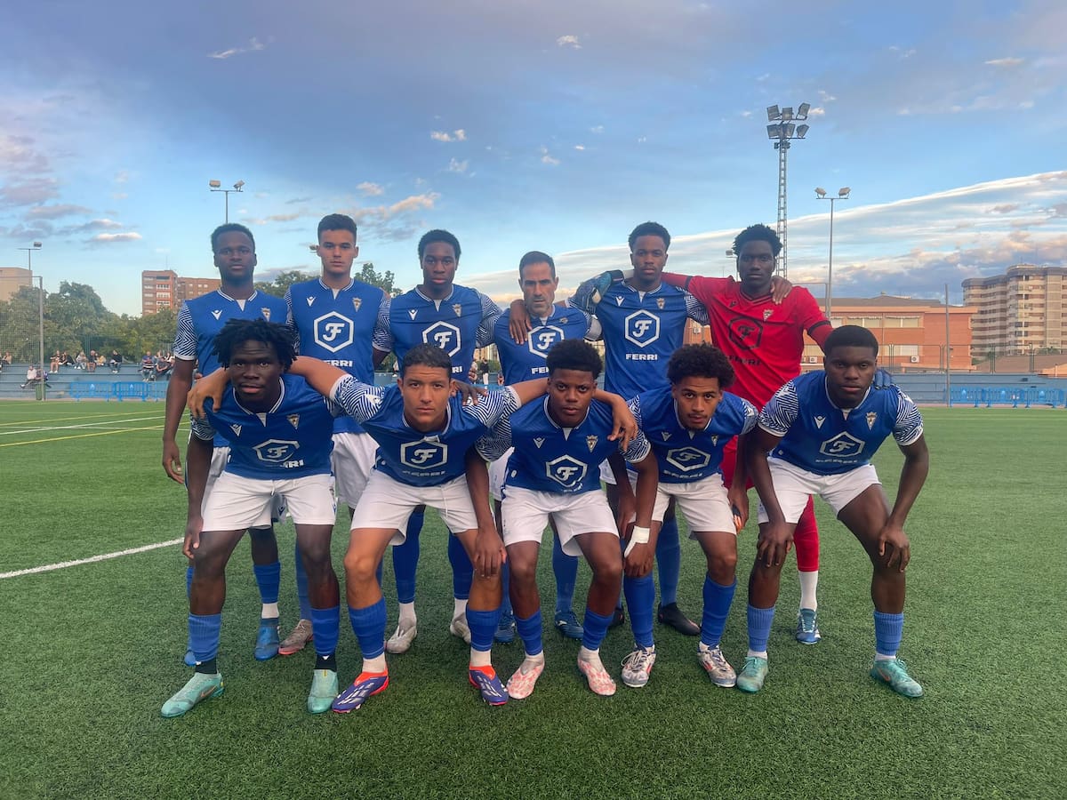 El Villena CF pierde 3-0 en Alicante contra el CD Betis Florida