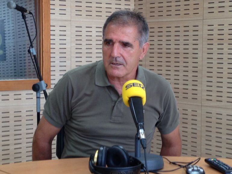 04/11/14 PACO HERRERA ENTRENADOR DE LAS PALMAS