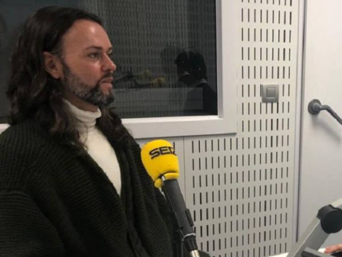 El artesano de moda Javier Quintela cumple diez años de su Atelier