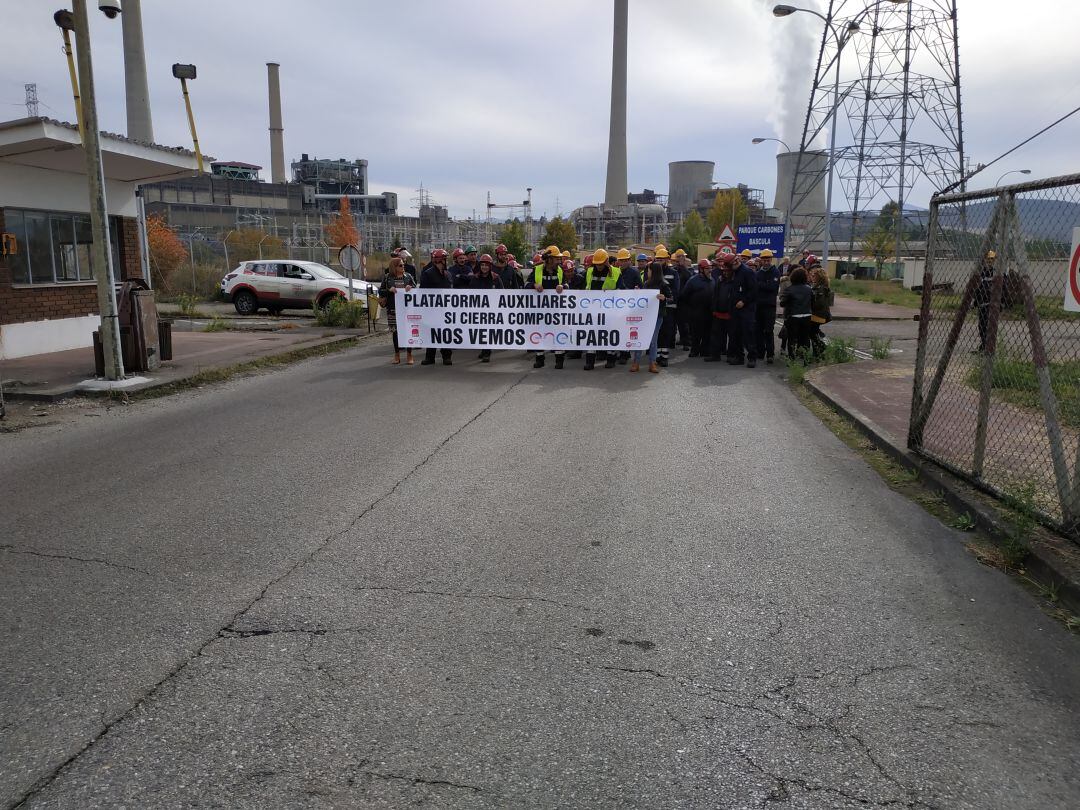 Los trabajadores de contratas, en una protesta