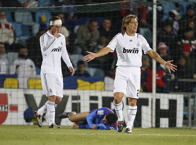 La defensa del Madrid volvió a mostrarse insegura en Getafe