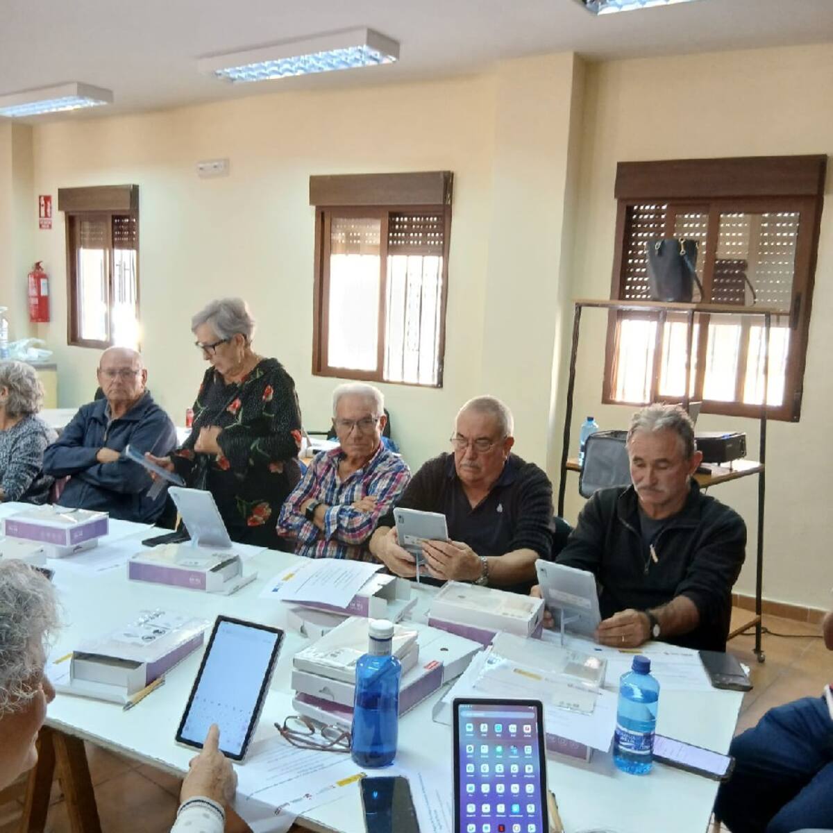 La tecnología llega a los mayores de Lorca con 'Digitalízate'