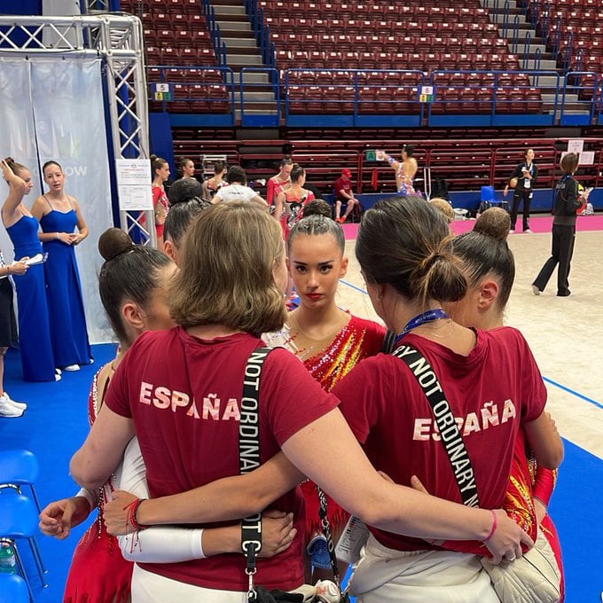 Inés Bergua, al fondo, con la selección española