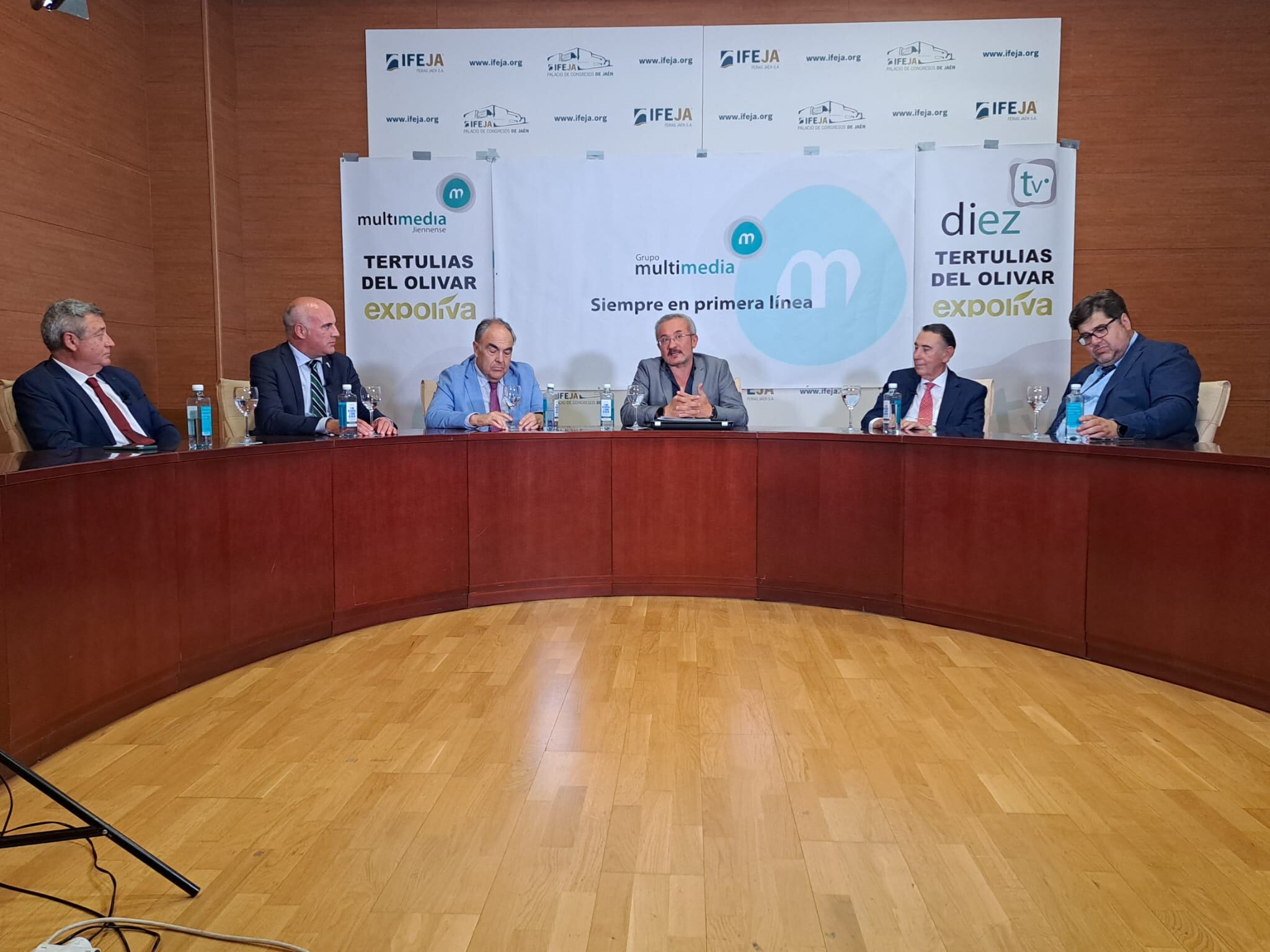 Tertulias del Olivar en Multimedia Jiennense