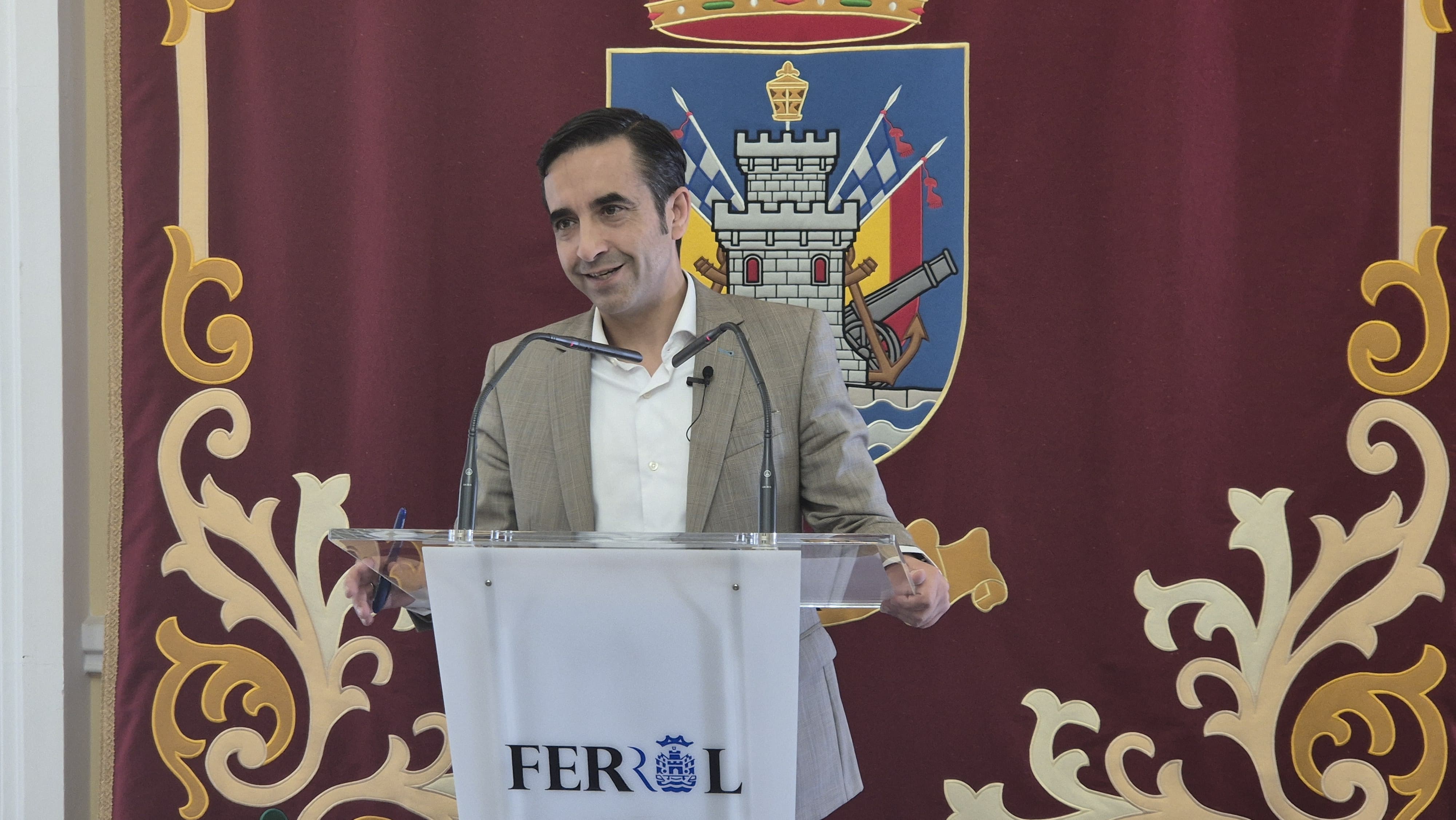 José Manuel Rey Varela, en su comparecencia de este martes tras la Xunta de Goberno Local (foto: Concello de Ferrol)