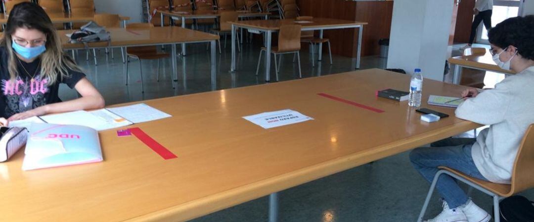 Reapertura de aulas de estudio en la UDC