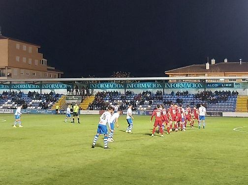 Un instante del partido entre Alcoyano y Osasuna Promesas