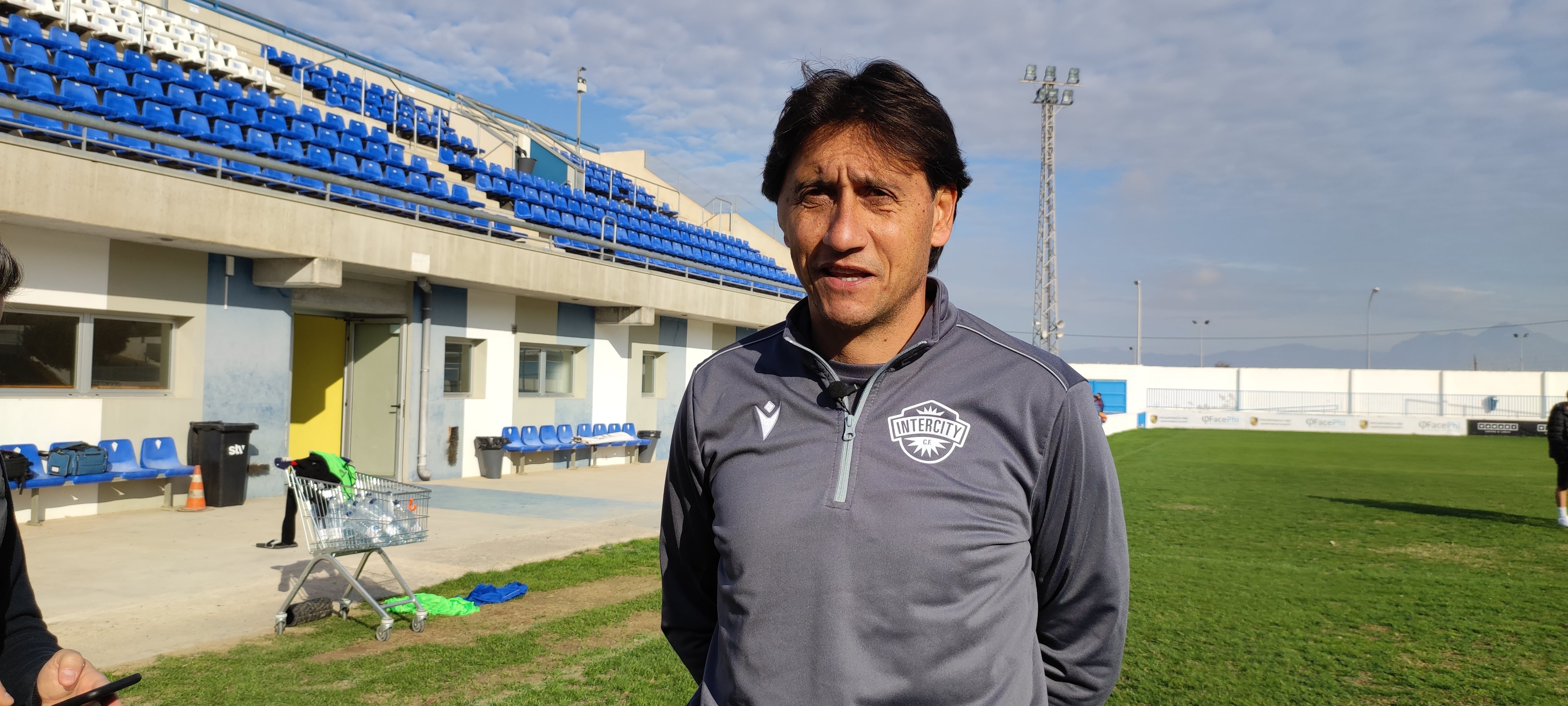 Gustavo Siviero, entrenador del Intercity, previa al partido frente al FC Barcelona