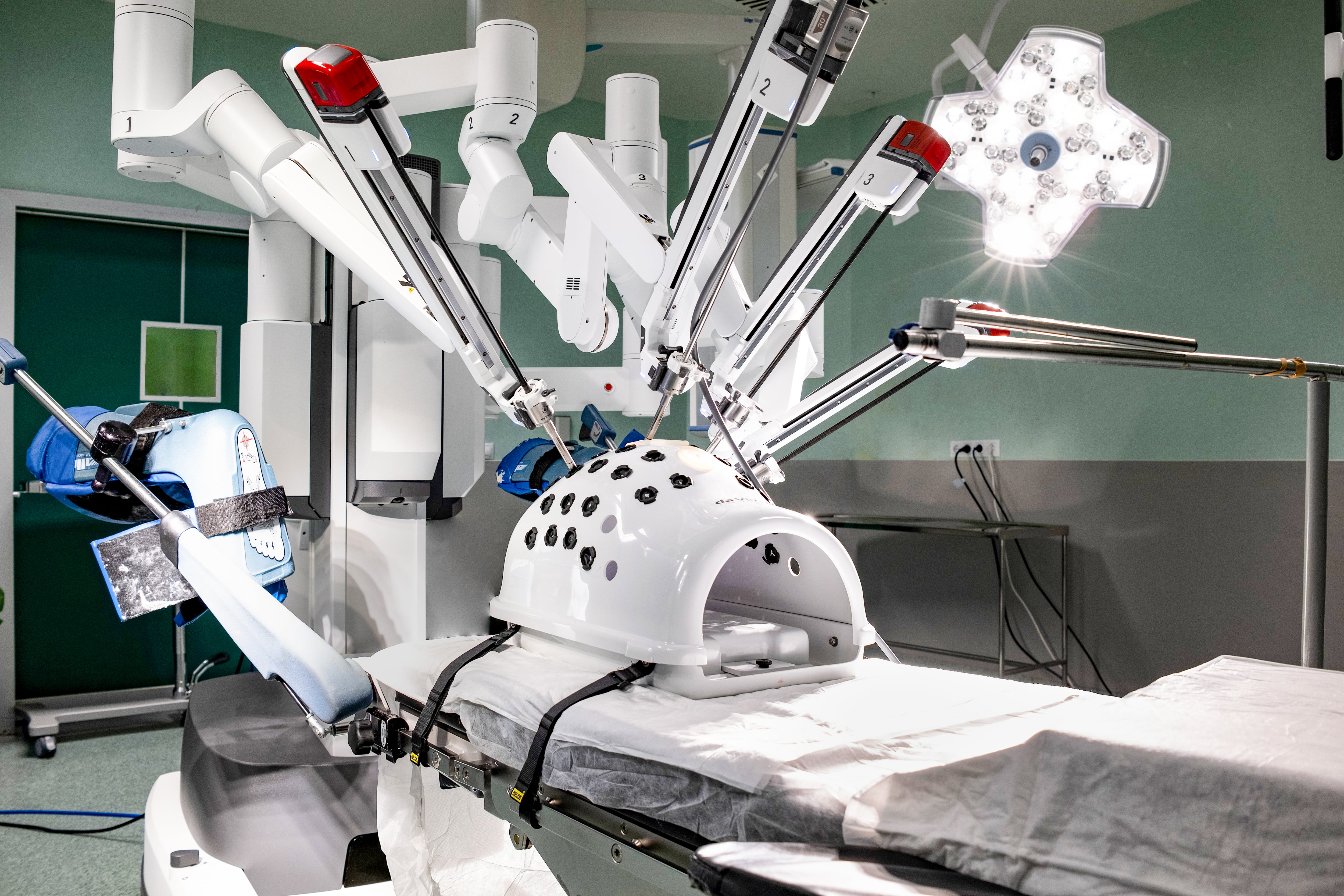 El Hospital Viamed Montecanal de Zaragoza cuenta con un robot Da Vinci