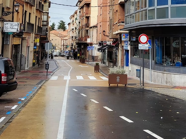 Reorganización del tráfico en la Calle Blanca de Silos