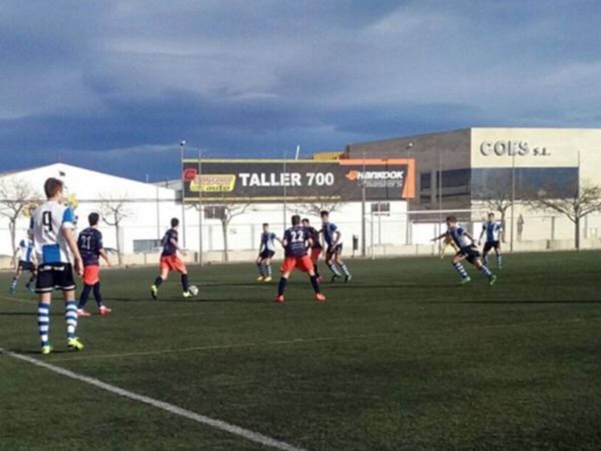 El juvenil A y el Hércules B, cara y cruz de la cantera blanquiazul este curso