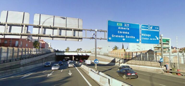 Accesos de Málaga por el túnel de San José