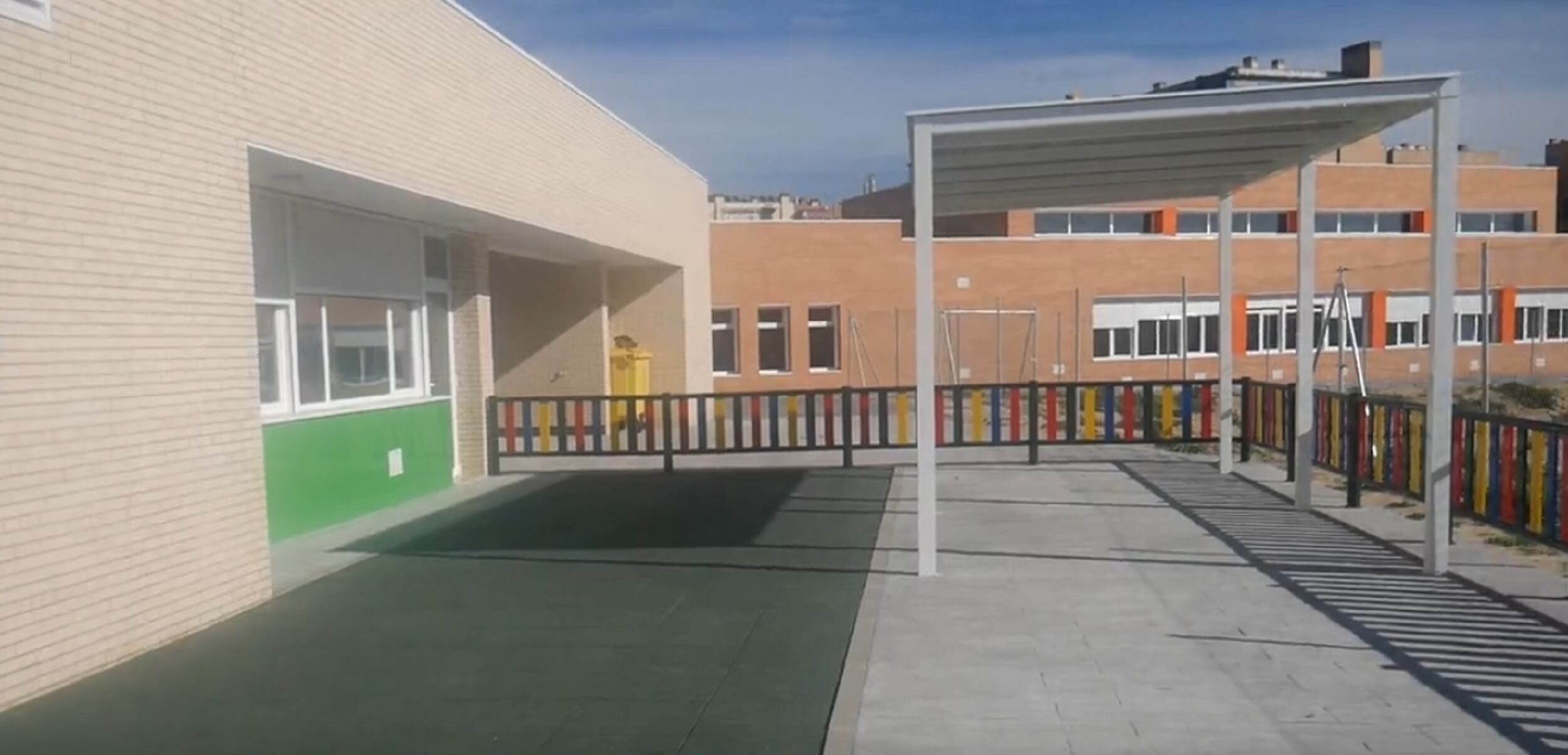 El AMPA del CEIP Gabriela Moreale, de Leganés, ha mostrado su preocupación porque no haya un instituto de referencia para los barrios de Solagua y Poza del Agua.