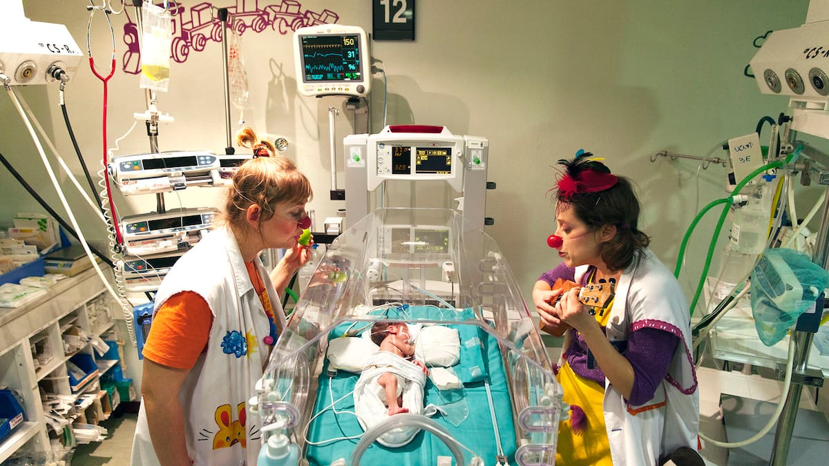 Payasospital habla en A Vivir Comunitat Valenciana de su campaña 'Cantame Nanas'