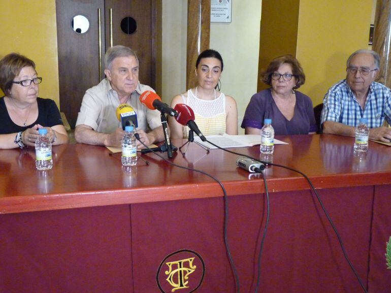 Isabel Orovio, Francis Valero, Nieves López, Carmen Oncina y Rodolfo Amat 