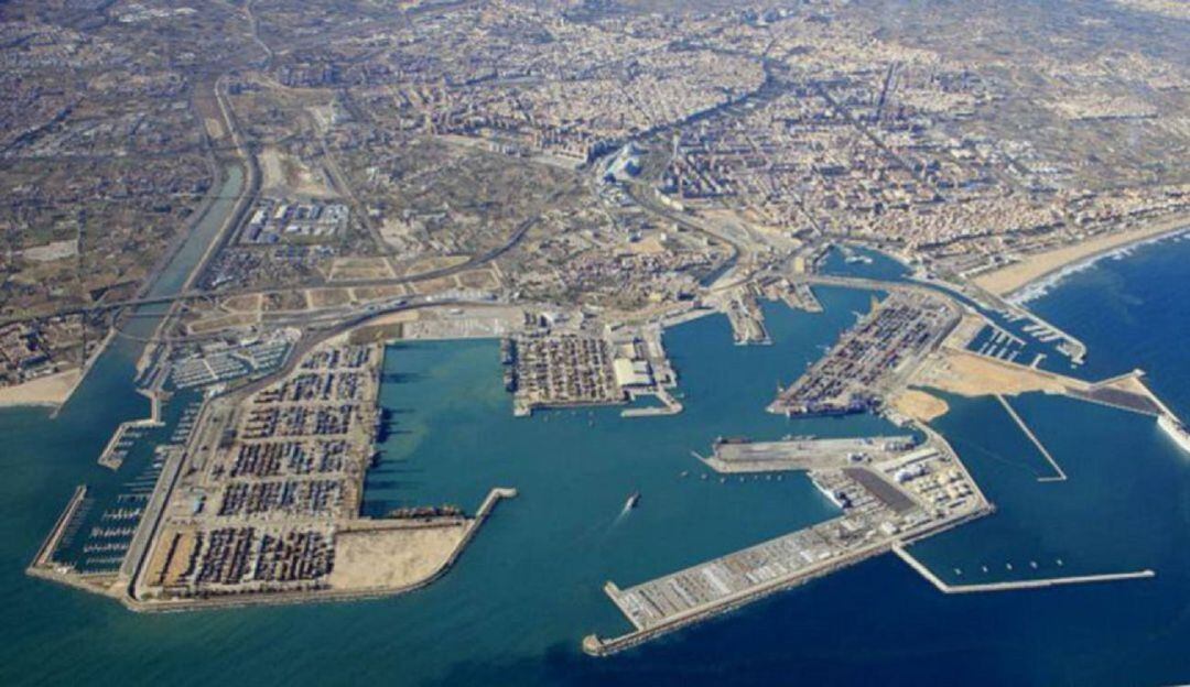 Vista aérea del puerto de Valencia