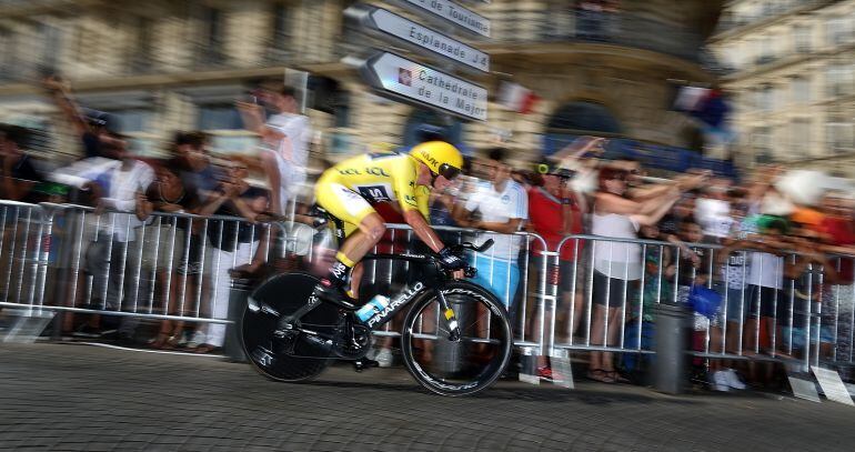 Chris Froome, en una contrarreloj del Tour.