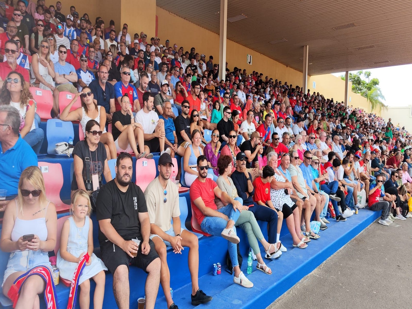 Público asistente al partido de la Fase de Ascenso.