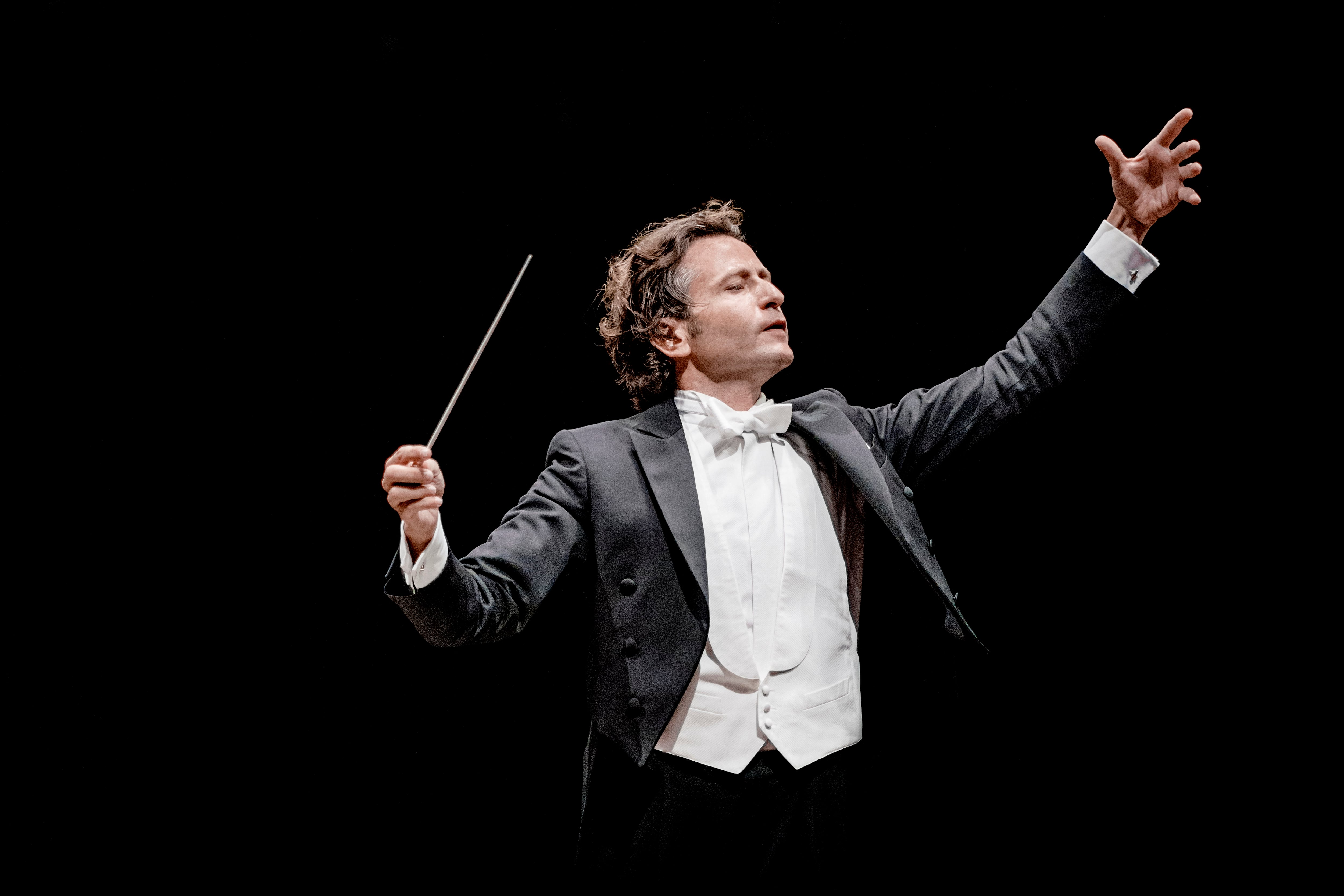 Luxembourg Philharmonic-Gustavo Gimeno