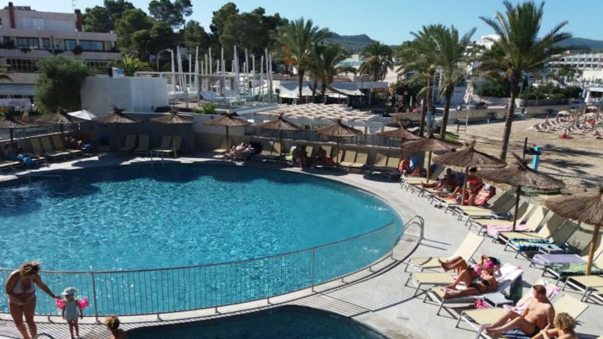 La temporada turística en las Pitiusas se despide con una media de camas ocupadas del 81,76% y un ligero descenso respecto a 2022