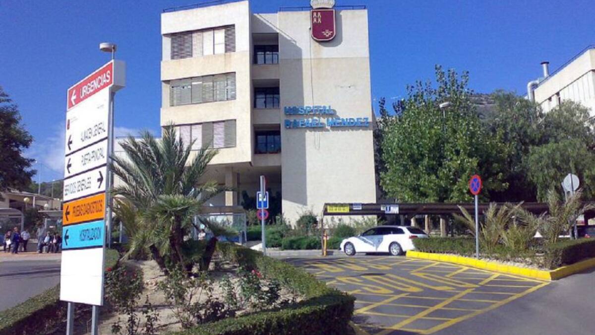 Perspectiva: el hospital se queda pequeño y nadie pone orden