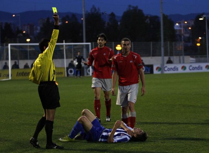 Cinco jugadores del filial del Espanyol acaban en el hospital tras un partido contra el Balaguer