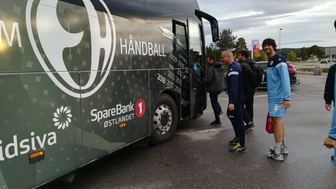 Los jugadores del ABANCA Ademar preparados para entrenar en Noruega 