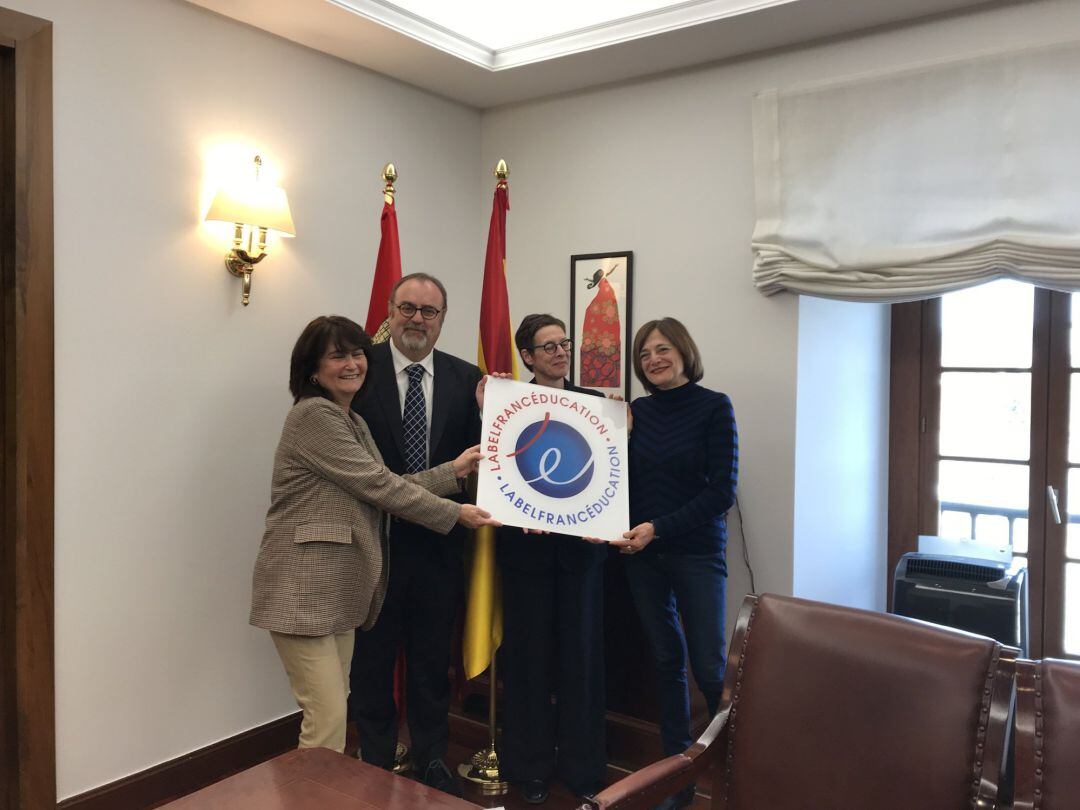 Dos institutos de Segovia y Valladolid reciben el LabelFrancÉducation que acredita su calidad en enseñanza del francés