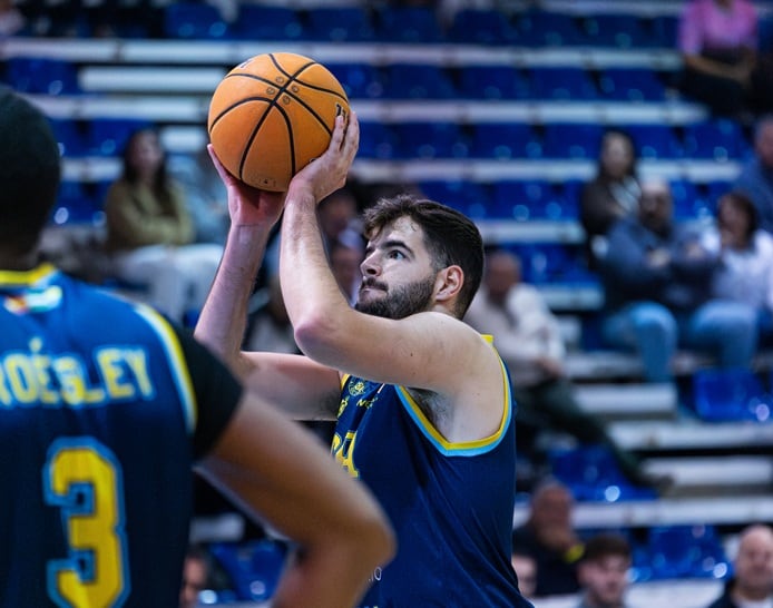 Andrés Díaz durante el partido