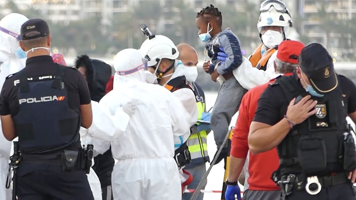 El secretario de Estado pide a las comunidades aumentar los recursos que destinan a la protección de los menores porque "son el futuro de este país"